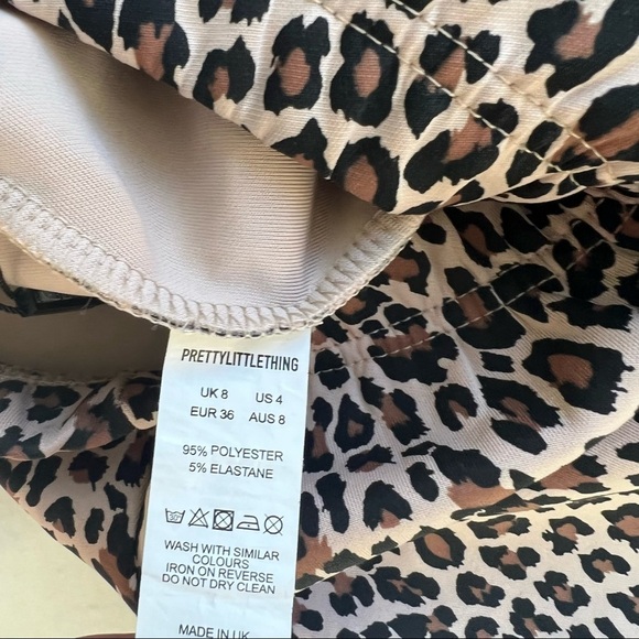 PrettyLittleThing Cheetah Print Shorts Size 4 - Picture 5 of 5